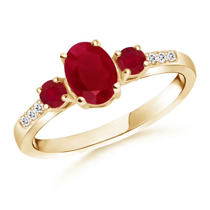 AA - Ruby / 1.35 CT / 14 KT Yellow Gold