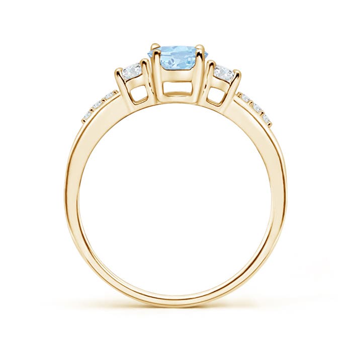 AA - Aquamarine / 0.86 CT / 14 KT Yellow Gold