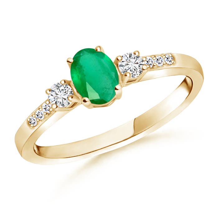 A - Emerald / 0.57 CT / 14 KT Yellow Gold