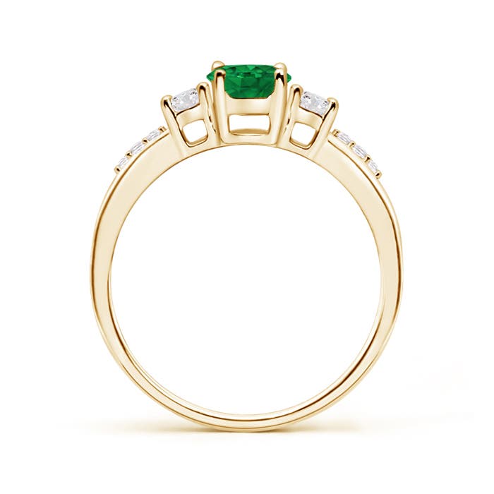 AAA - Emerald / 0.92 CT / 14 KT Yellow Gold