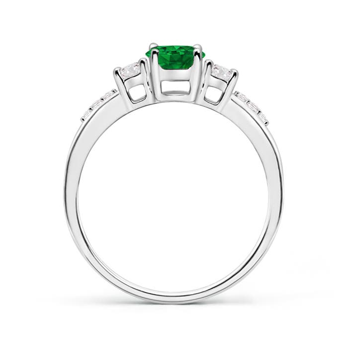 AAAA - Emerald / 0.92 CT / 14 KT White Gold