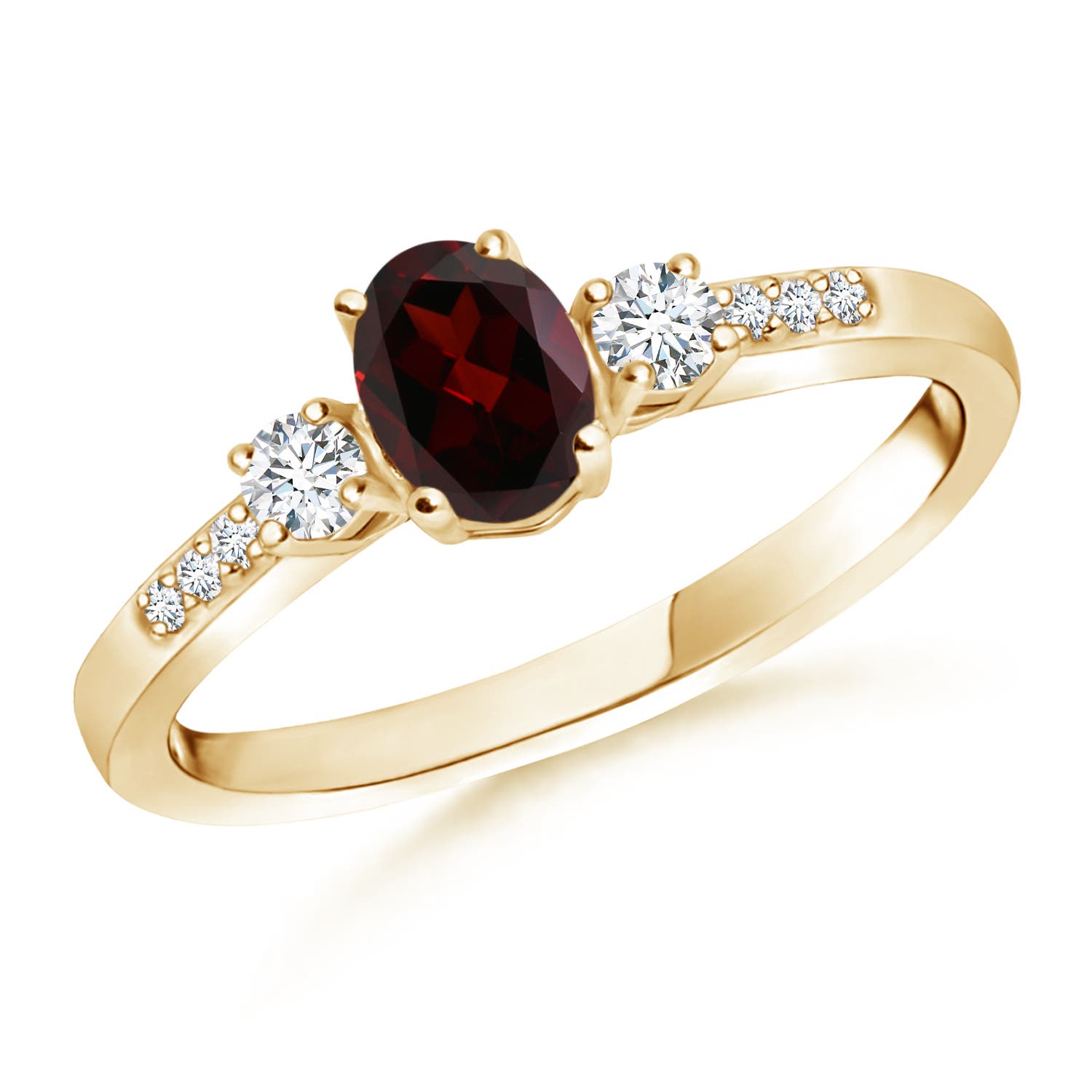 A - Garnet / 0.72 CT / 14 KT Yellow Gold