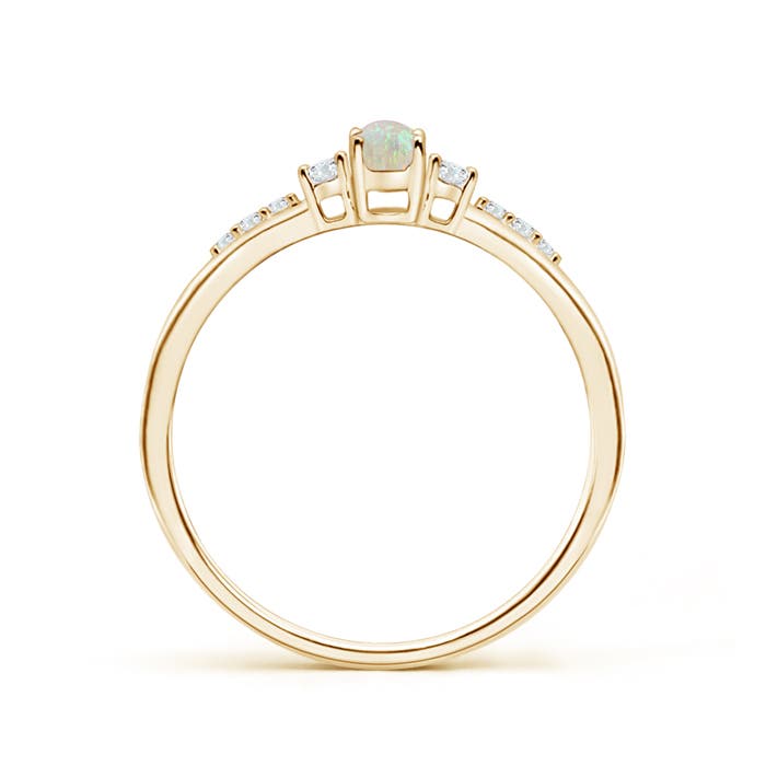 AAA - Opal / 0.25 CT / 14 KT Yellow Gold