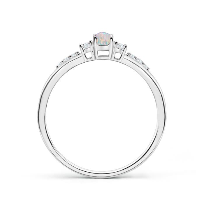 AAAA - Opal / 0.25 CT / 14 KT White Gold