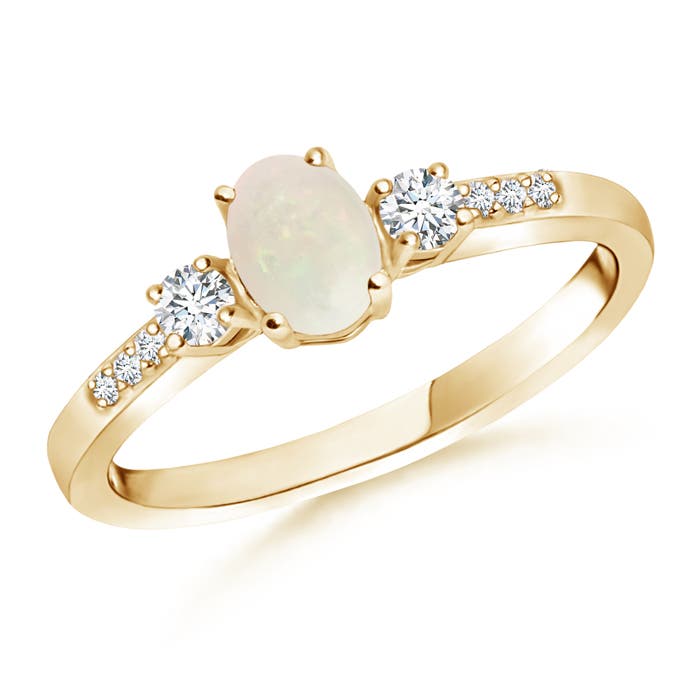 A - Opal / 0.45 CT / 14 KT Yellow Gold