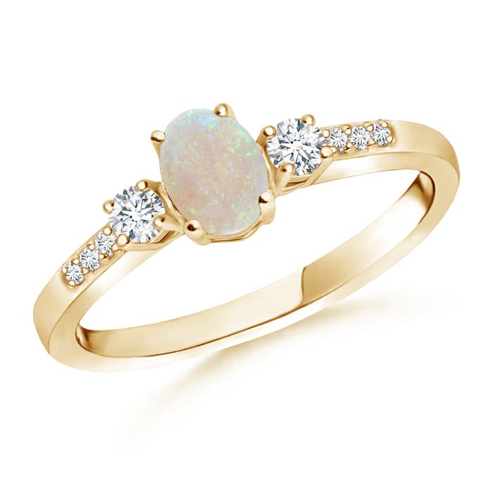 AA - Opal / 0.45 CT / 14 KT Yellow Gold