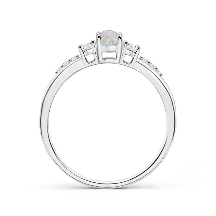 AAAA - Opal / 0.45 CT / 14 KT White Gold