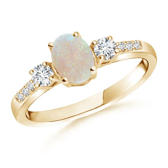 AA - Opal / 0.71 CT / 14 KT Yellow Gold