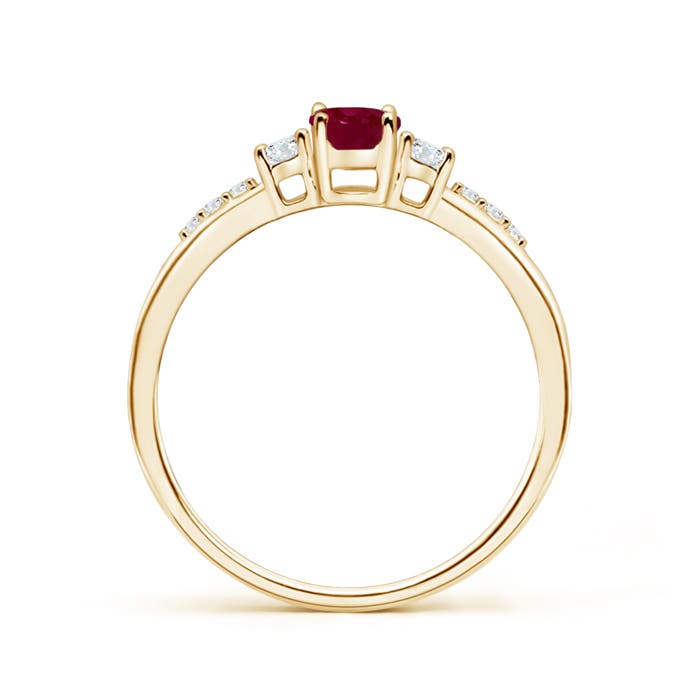 A - Ruby / 0.77 CT / 14 KT Yellow Gold