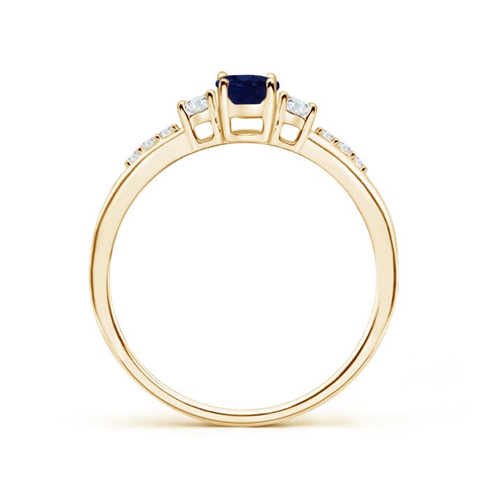 A - Blue Sapphire / 0.77 CT / 14 KT Yellow Gold