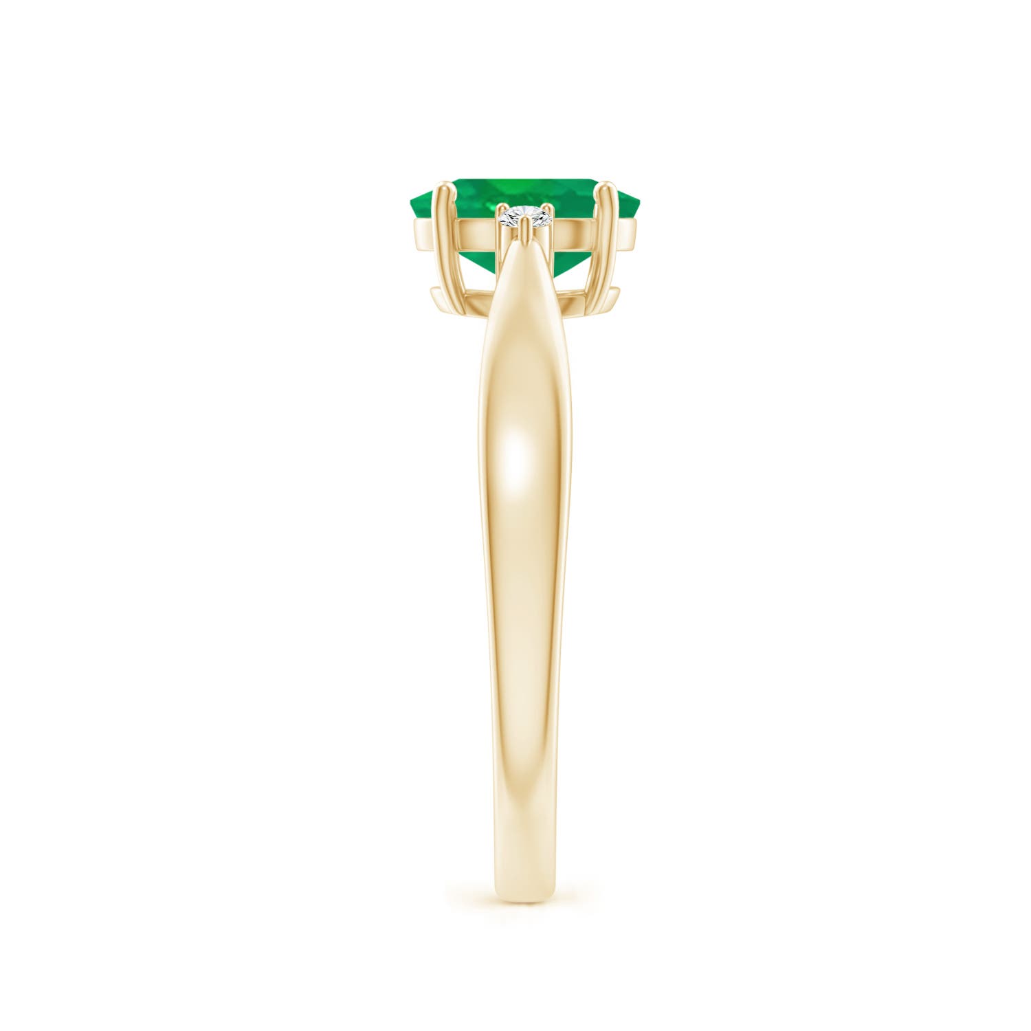 AA - Emerald / 0.7 CT / 14 KT Yellow Gold