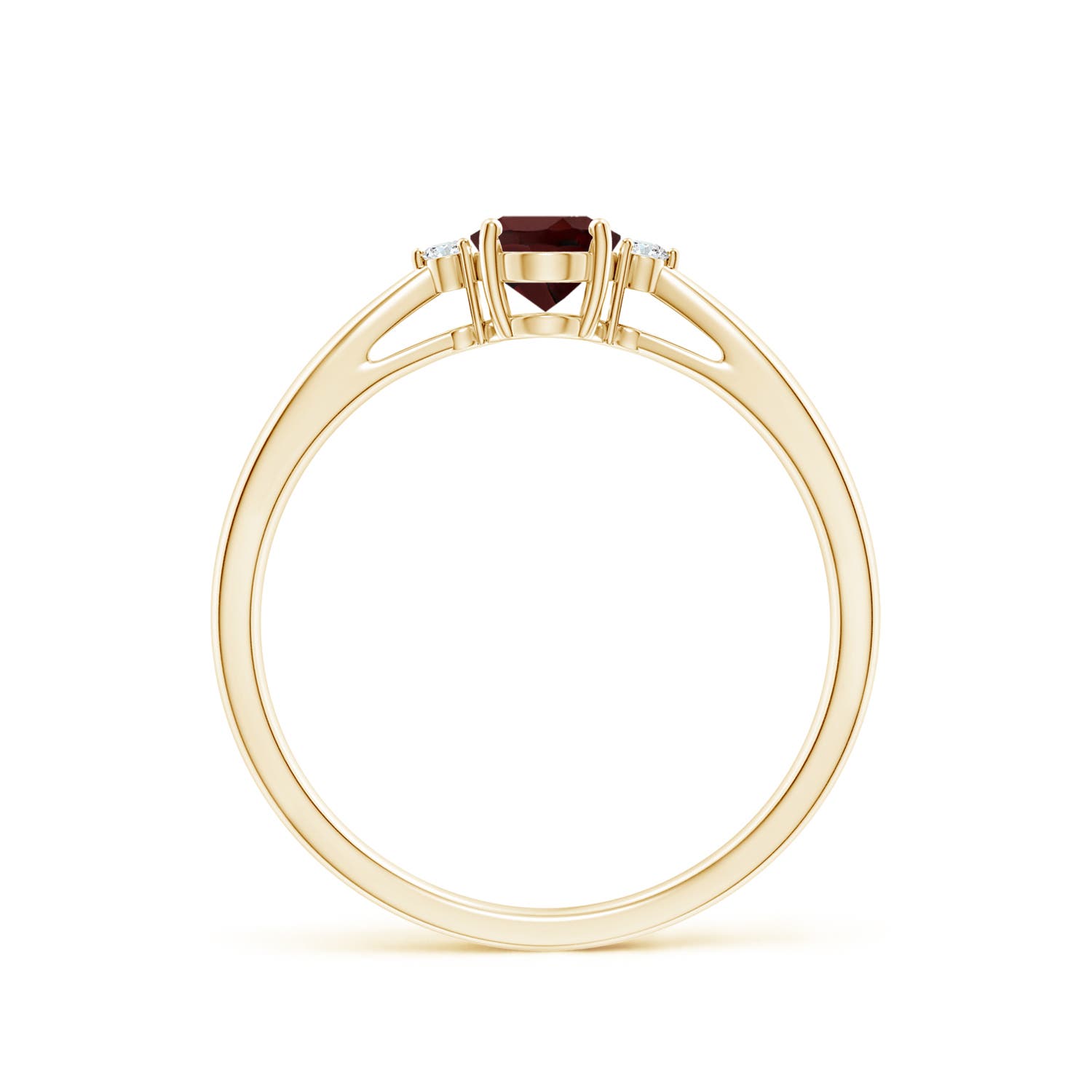 AA - Garnet / 0.58 CT / 14 KT Yellow Gold