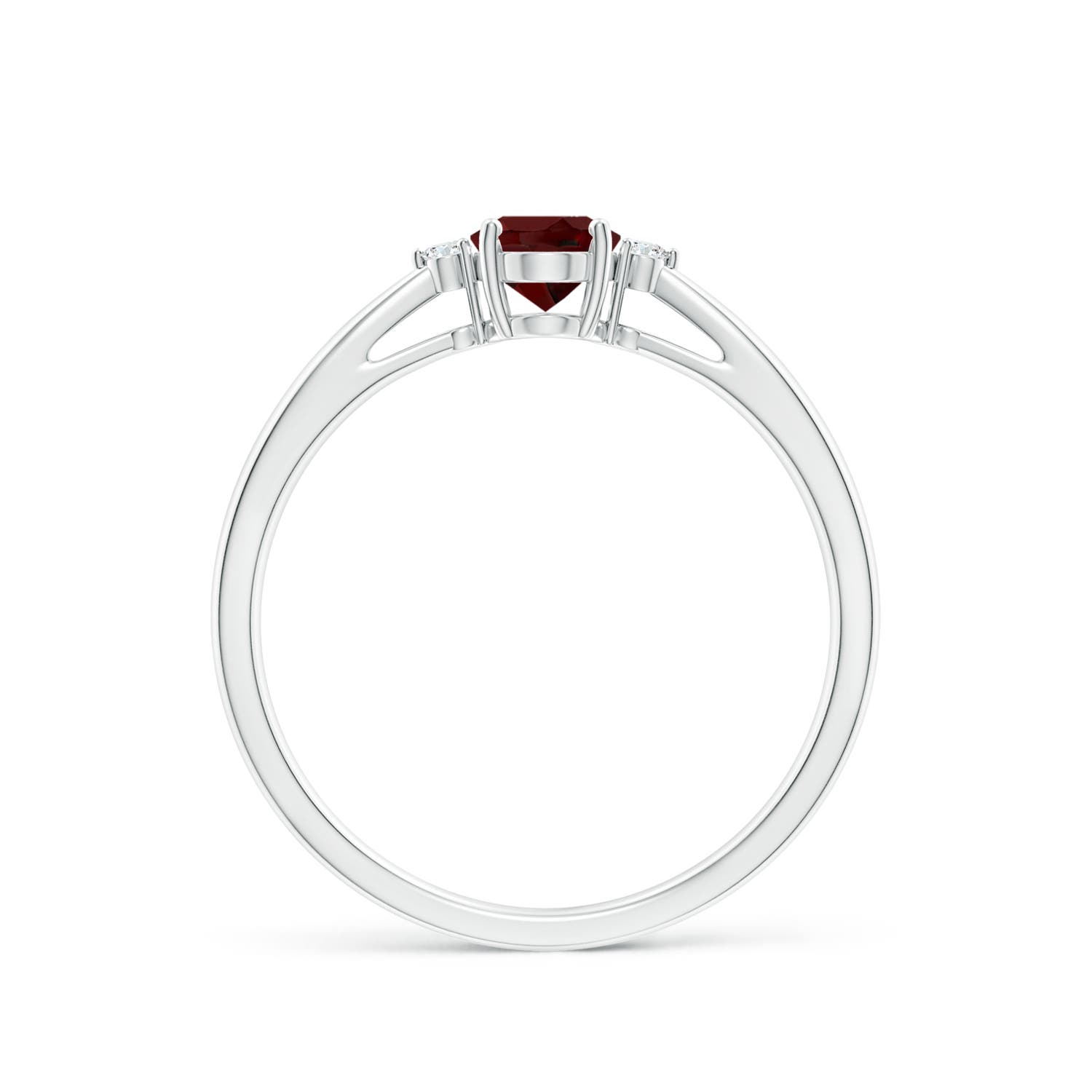 AAA - Garnet / 0.58 CT / 14 KT White Gold