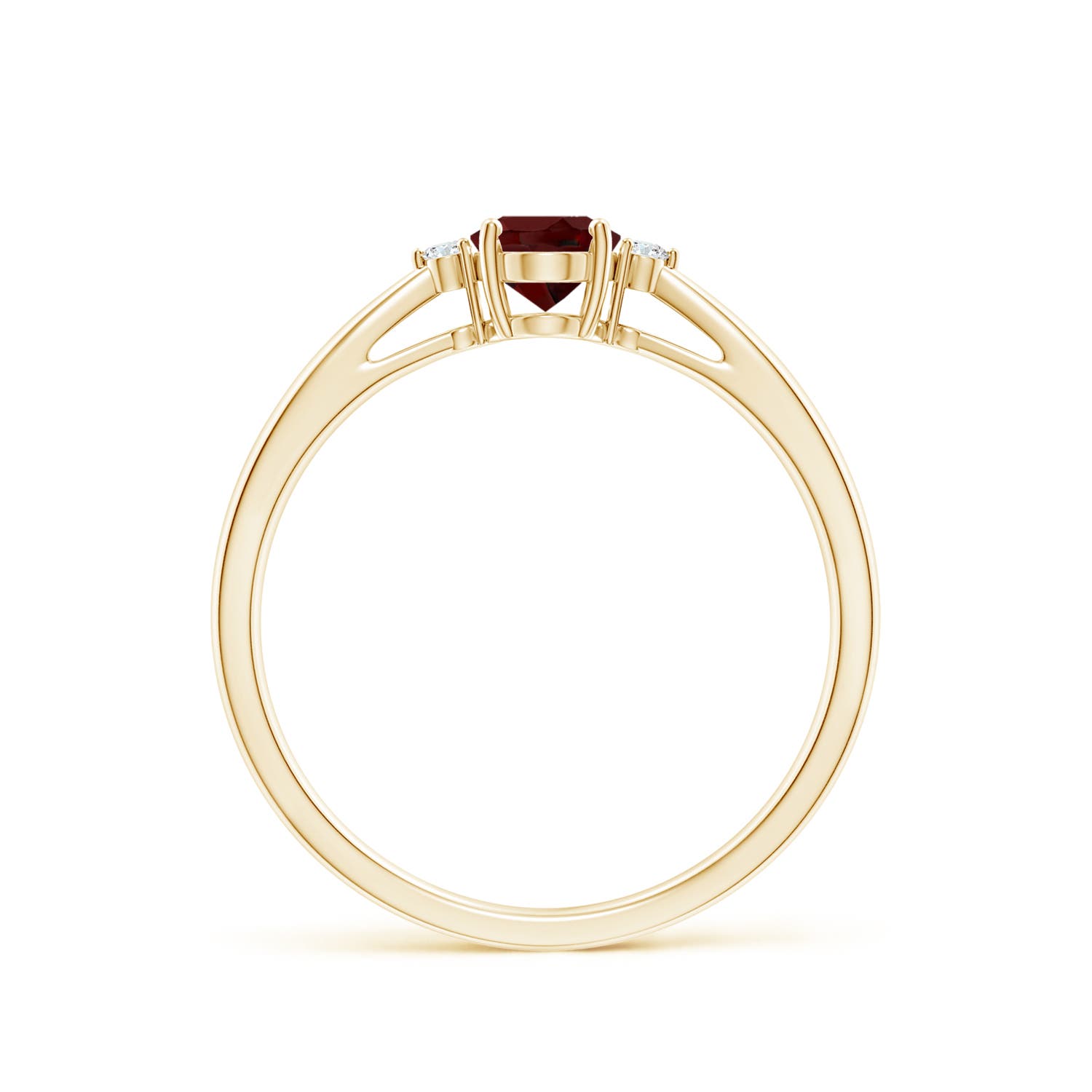 AAA - Garnet / 0.58 CT / 14 KT Yellow Gold