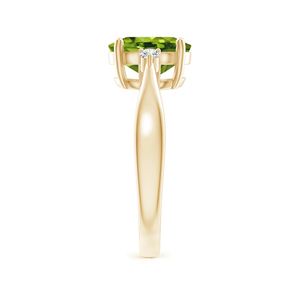 9x7mm AAAA Tapered Shank Peridot Solitaire Ring with Diamond Accents in Yellow Gold side 299