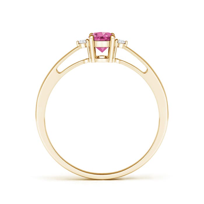 AAA - Pink Sapphire / 0.58 CT / 14 KT Yellow Gold