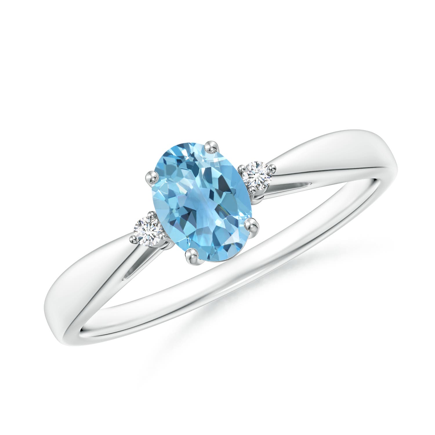 A - Swiss Blue Topaz / 0.57 CT / 14 KT White Gold