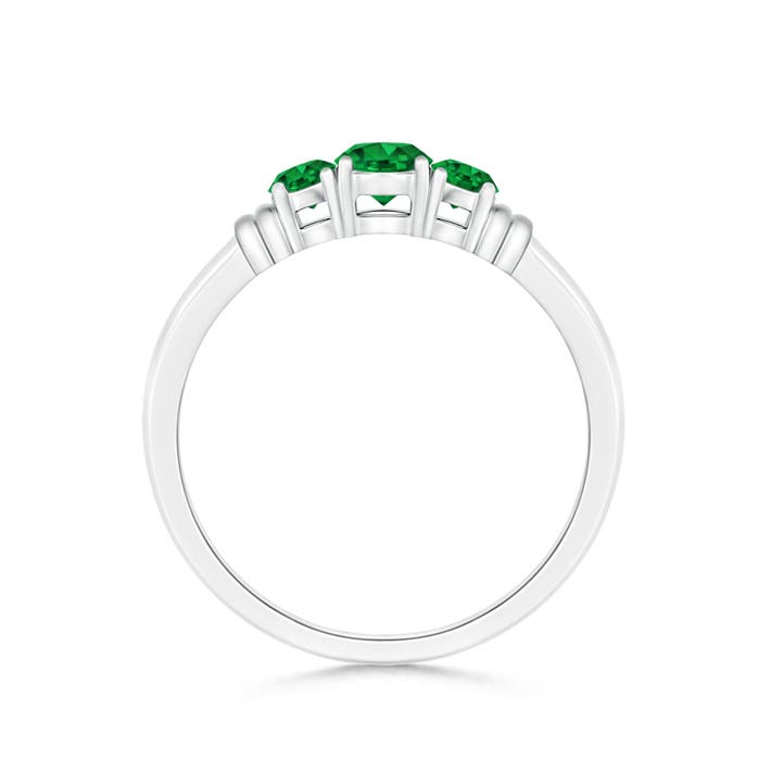 AAAA - Emerald / 0.44 CT / 14 KT White Gold