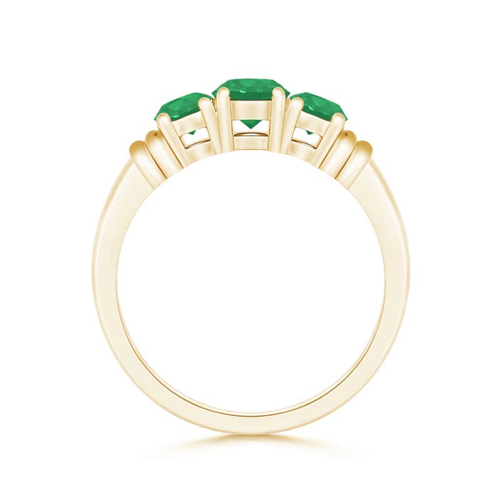 A - Emerald / 0.93 CT / 14 KT Yellow Gold