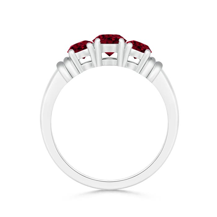 AA - Garnet / 1.26 CT / 14 KT White Gold