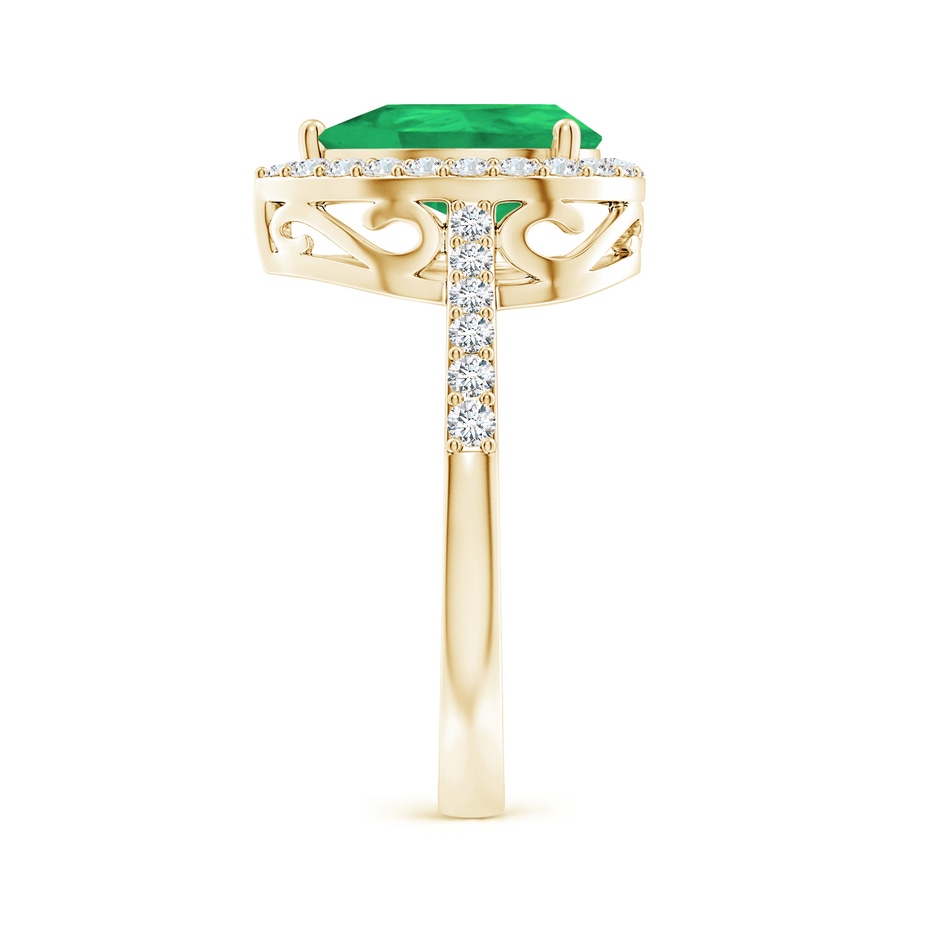 10x8mm A Pear Emerald Ring with Diamond Halo in Yellow Gold side 299