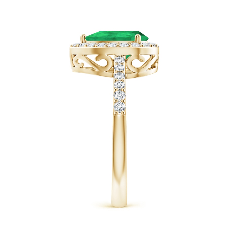 9x6mm A Pear Emerald Ring with Diamond Halo in Yellow Gold side 299