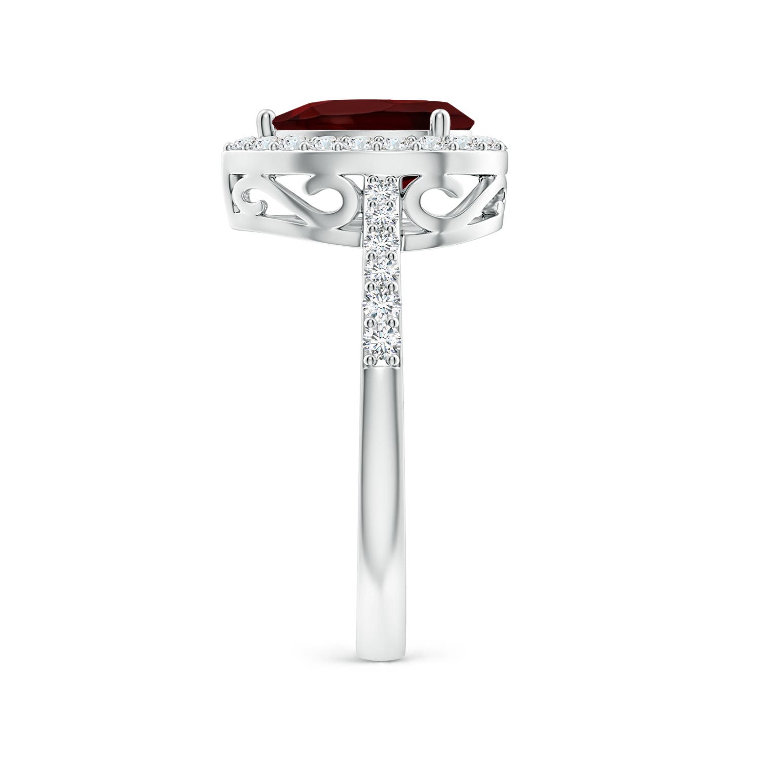 AA - Garnet / 1.86 CT / 14 KT White Gold