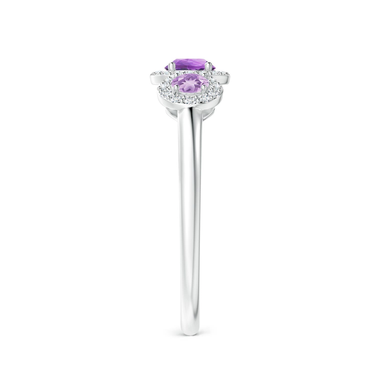 A - Amethyst / 0.72 CT / 14 KT White Gold