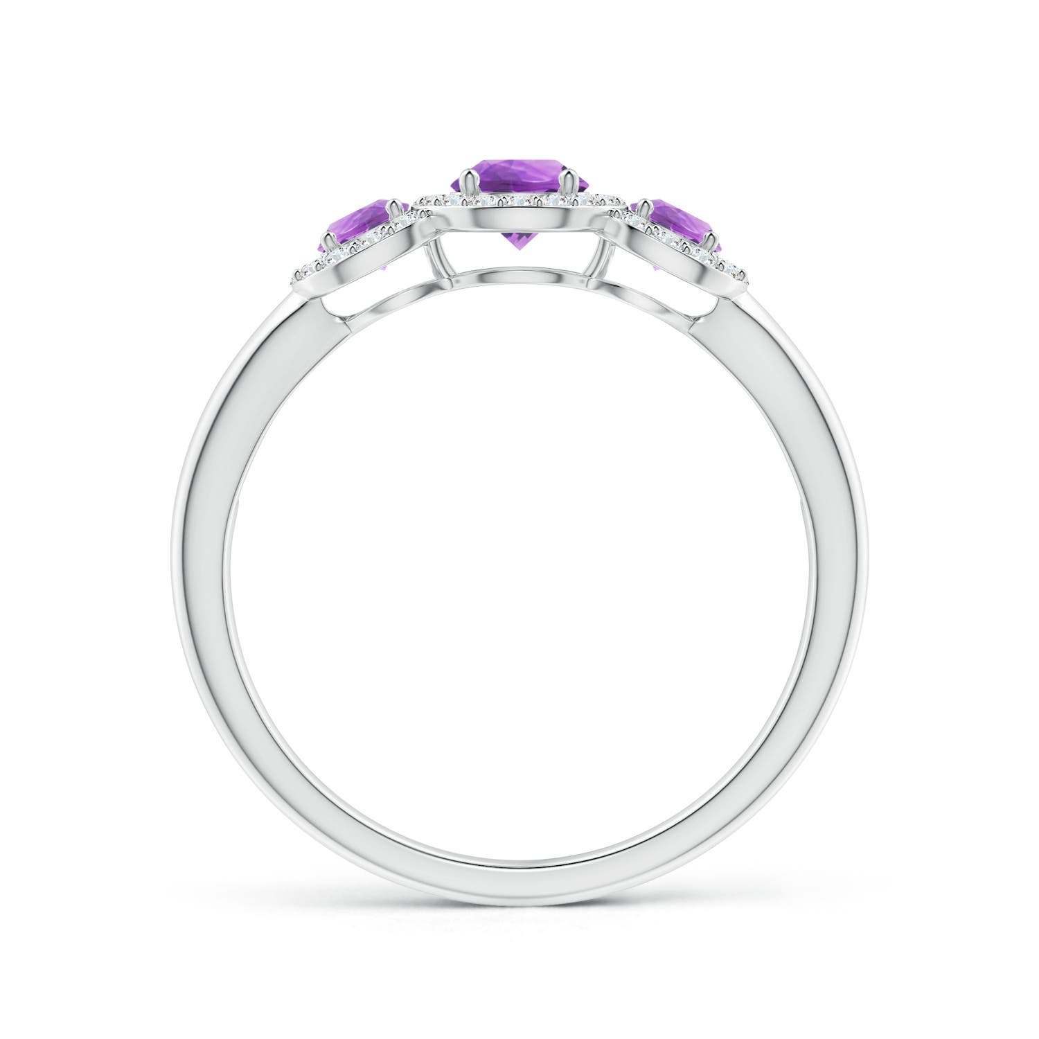 AA - Amethyst / 0.72 CT / 14 KT White Gold