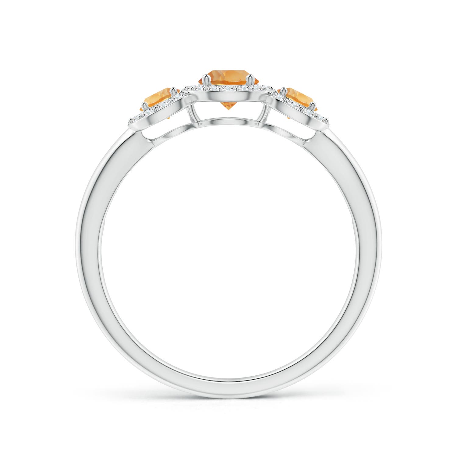 AA - Citrine / 0.7 CT / 14 KT White Gold