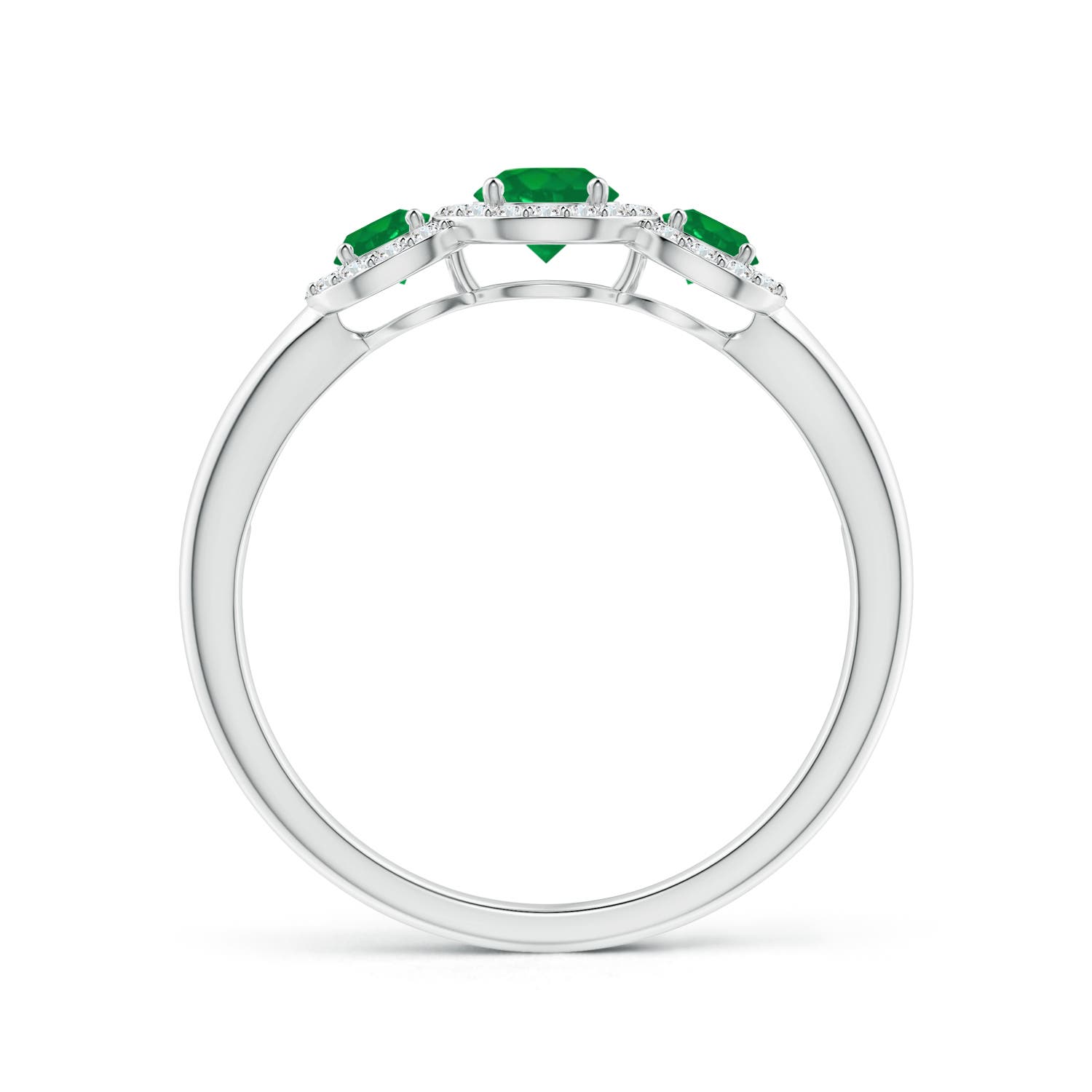 AA - Emerald / 0.71 CT / 14 KT White Gold