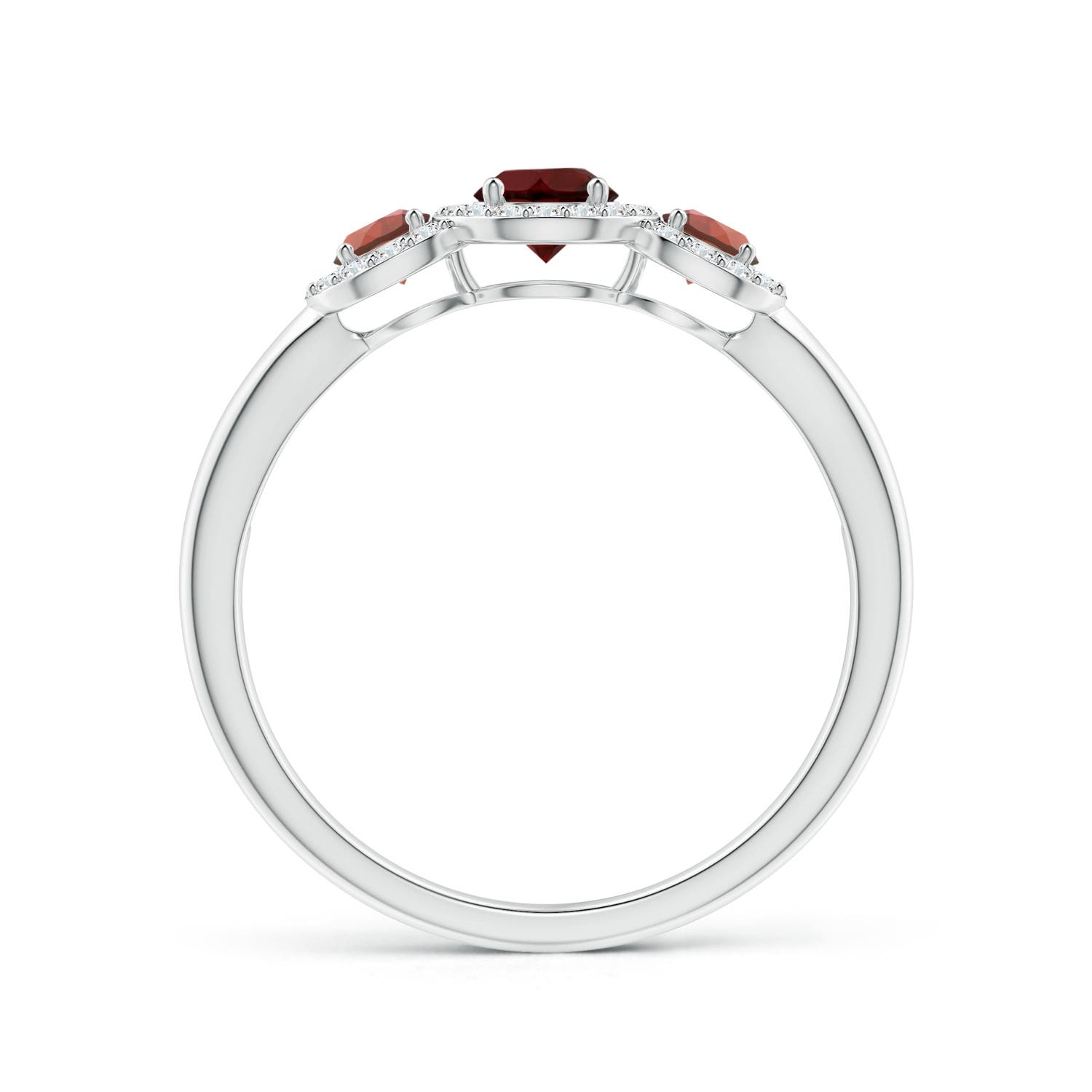 AA - Garnet / 0.9 CT / 14 KT White Gold