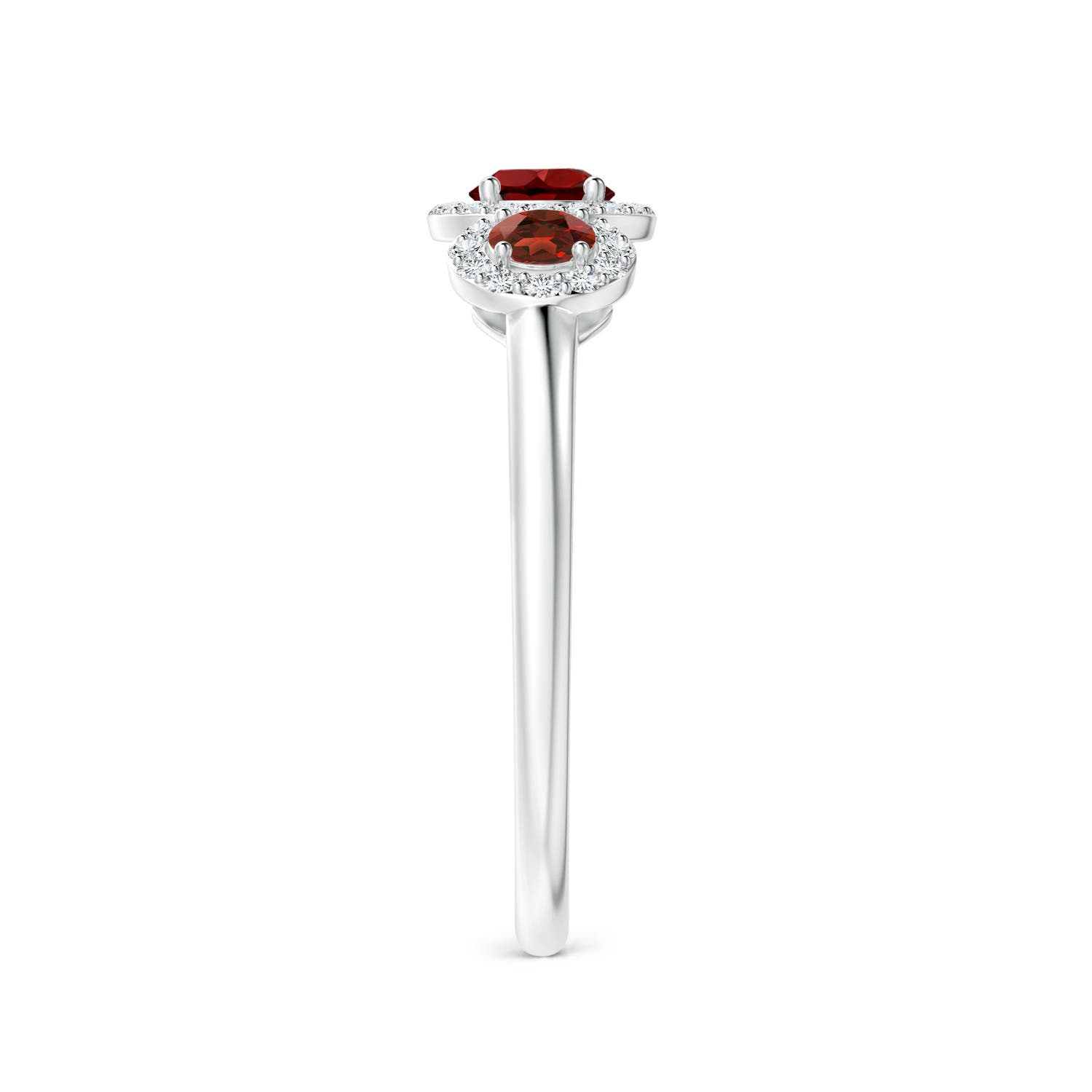 AAAA - Garnet / 0.9 CT / 14 KT White Gold