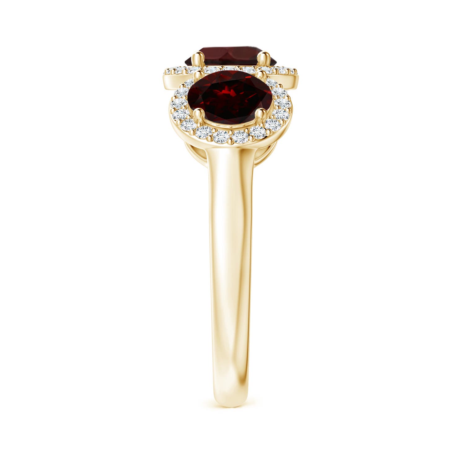 A - Garnet / 2.58 CT / 14 KT Yellow Gold