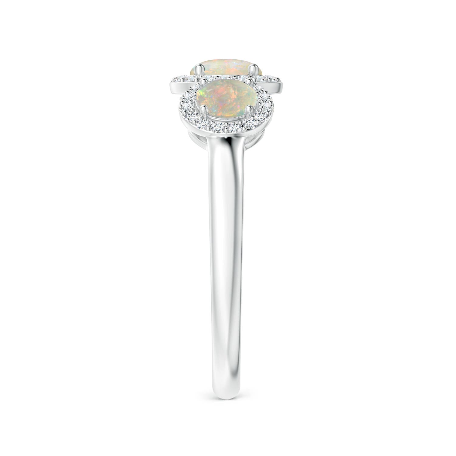 AAAA - Opal / 0.97 CT / 14 KT White Gold