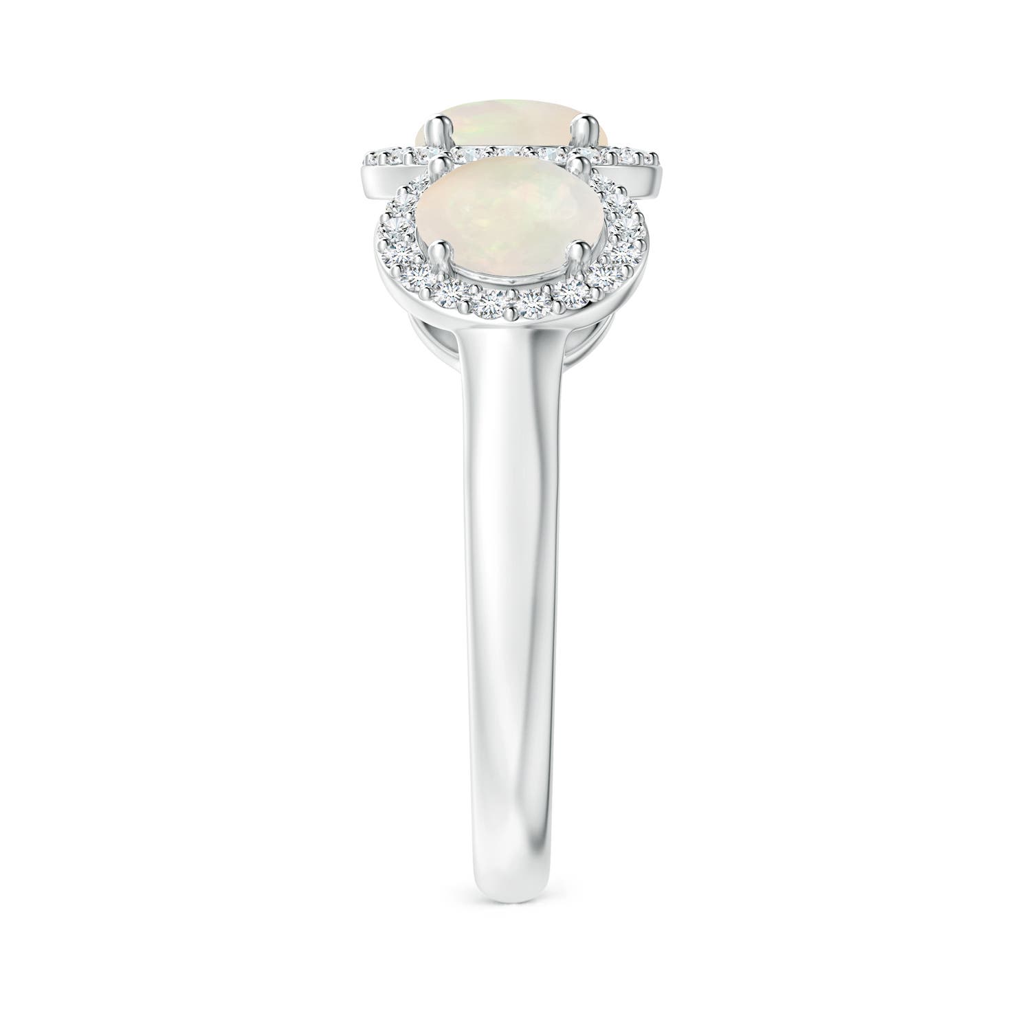 A - Opal / 1.54 CT / 14 KT White Gold