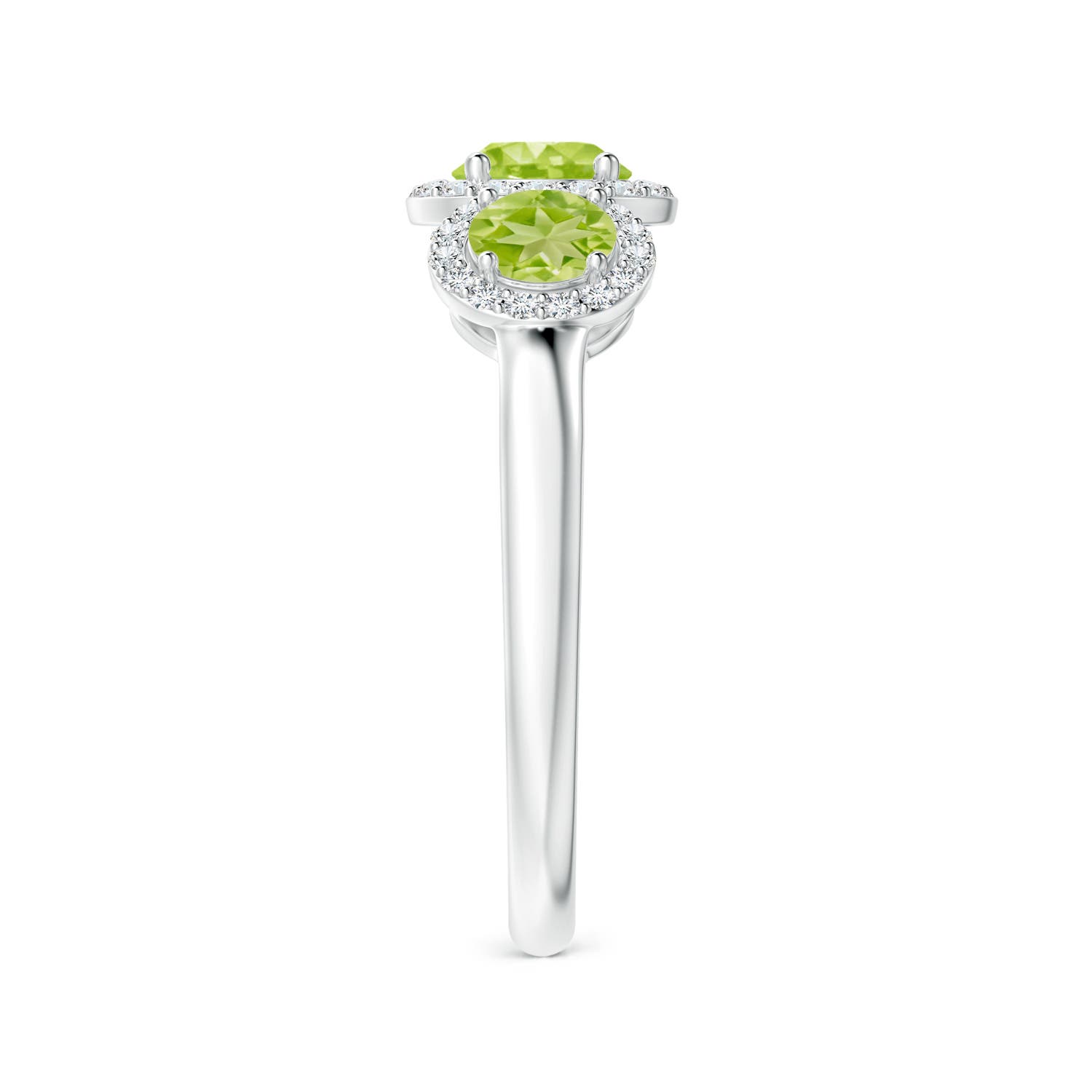 AA - Peridot / 1.47 CT / 14 KT White Gold