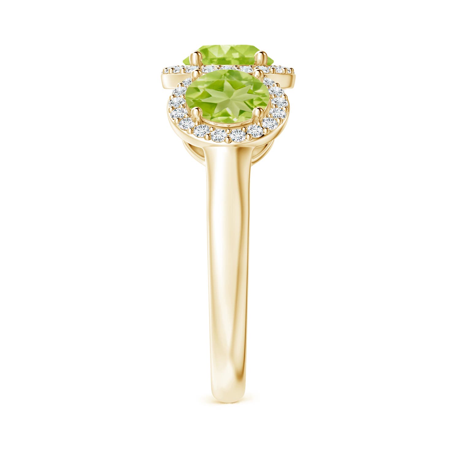 AA - Peridot / 2.43 CT / 14 KT Yellow Gold