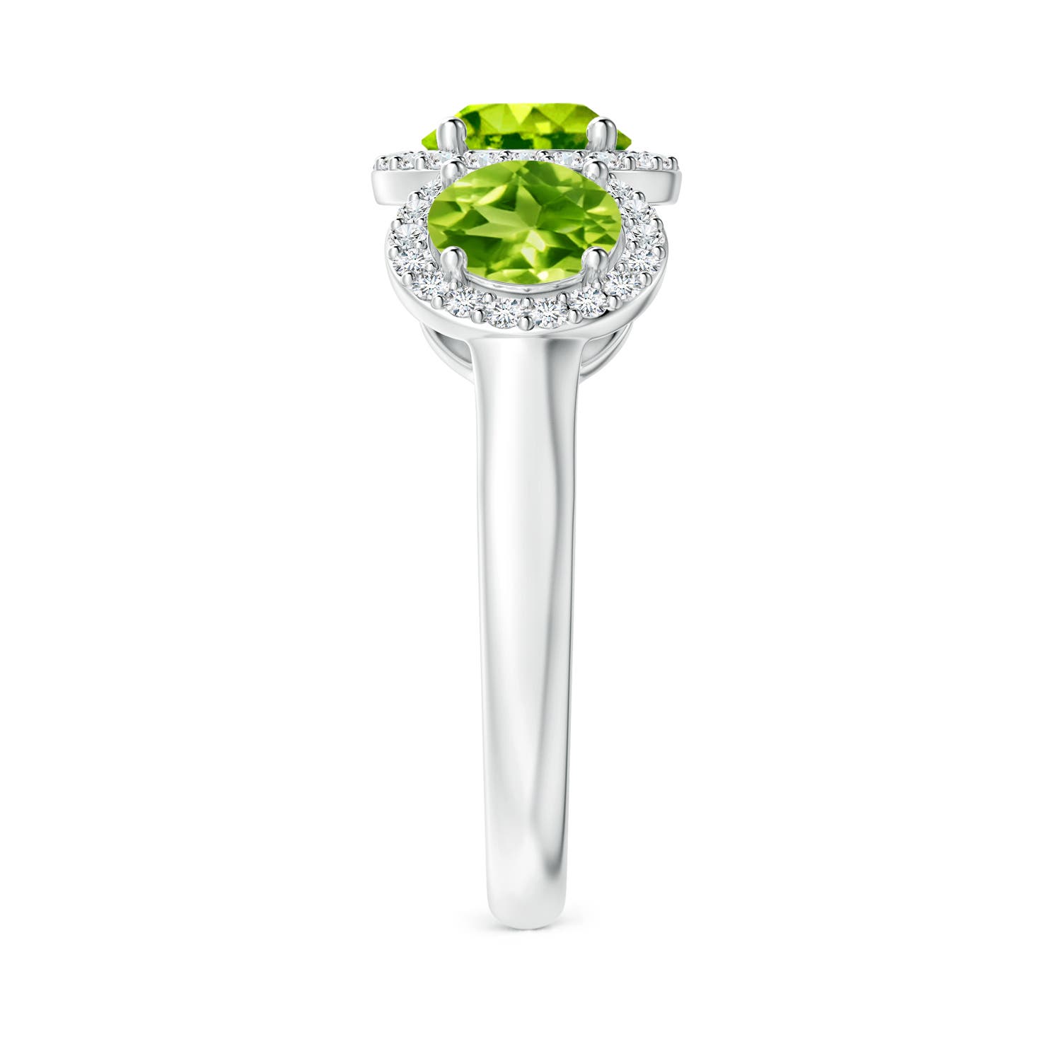 AAA - Peridot / 2.43 CT / 14 KT White Gold