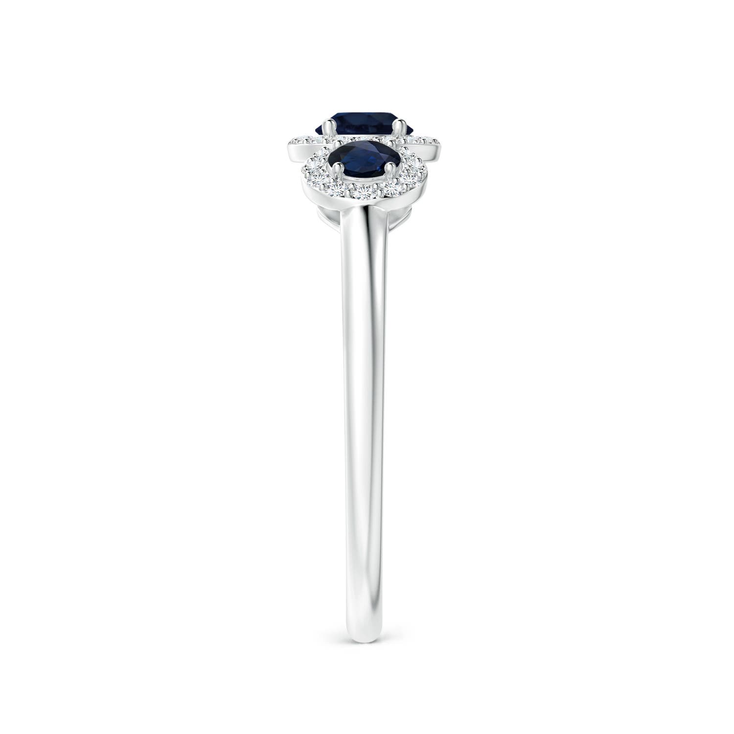 A - Blue Sapphire / 0.88 CT / 14 KT White Gold