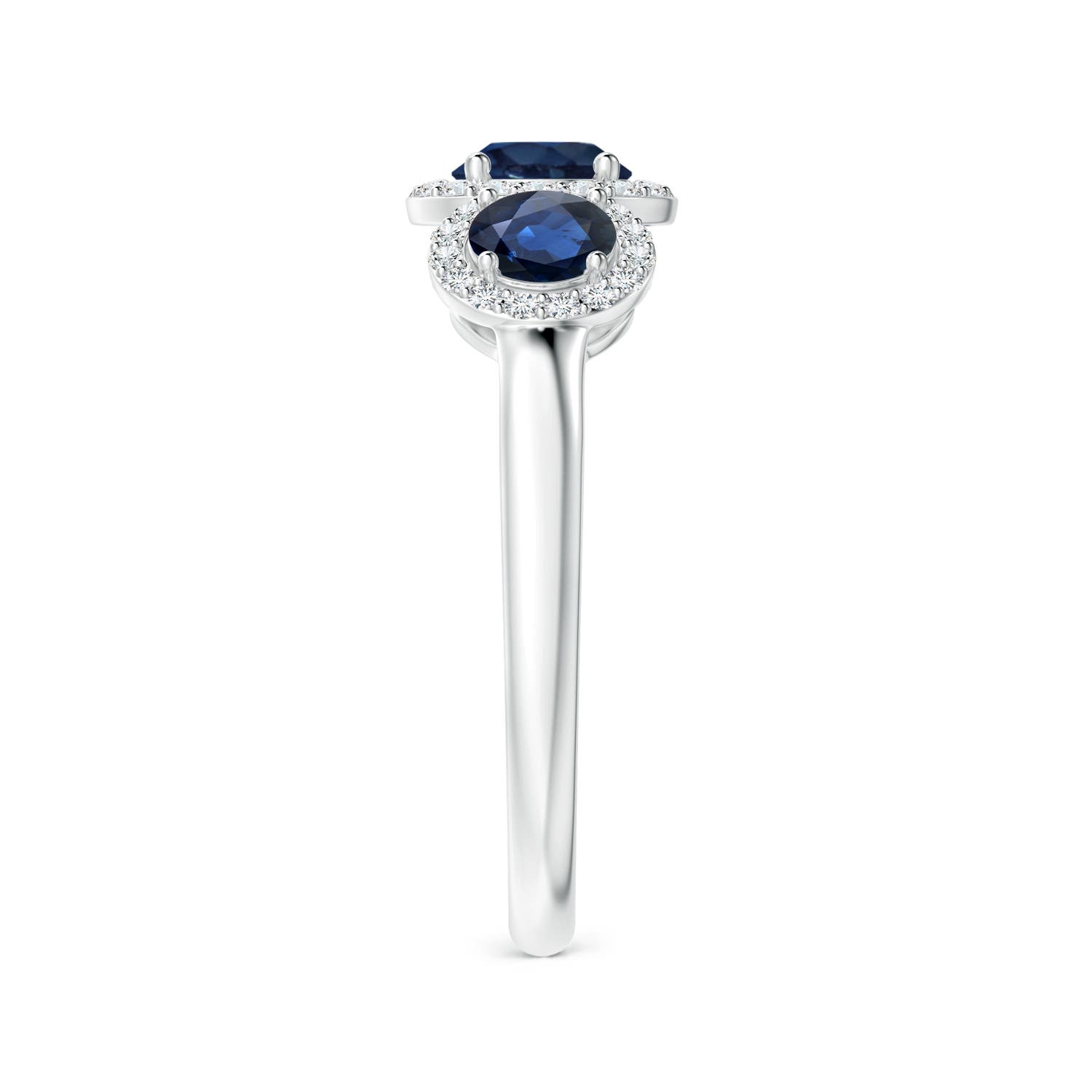 AA - Blue Sapphire / 1.58 CT / 14 KT White Gold