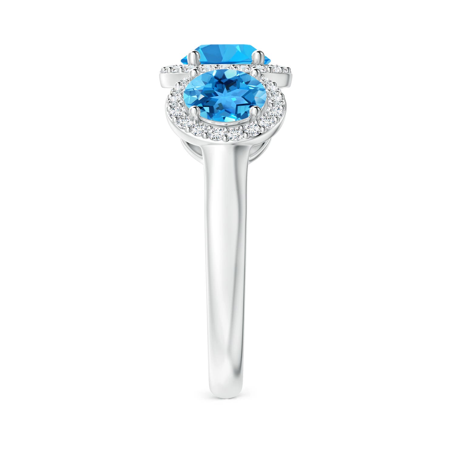 AAA - Swiss Blue Topaz / 2.53 CT / 14 KT White Gold