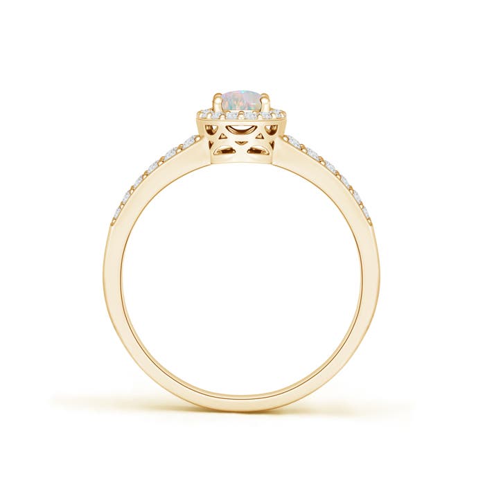 AAAA - Opal / 0.6 CT / 14 KT Yellow Gold