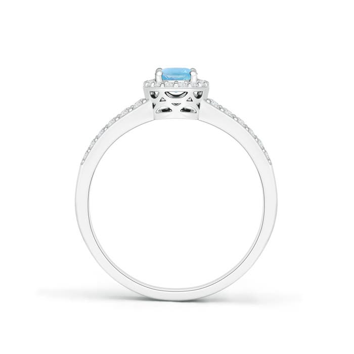 A - Swiss Blue Topaz / 0.86 CT / 14 KT White Gold