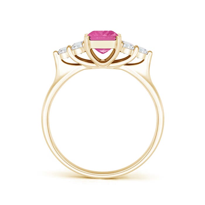 AA - Pink Sapphire / 1.59 CT / 14 KT Yellow Gold