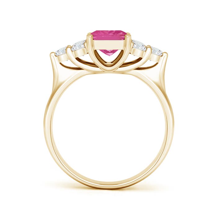 AAA - Pink Sapphire / 2.13 CT / 14 KT Yellow Gold