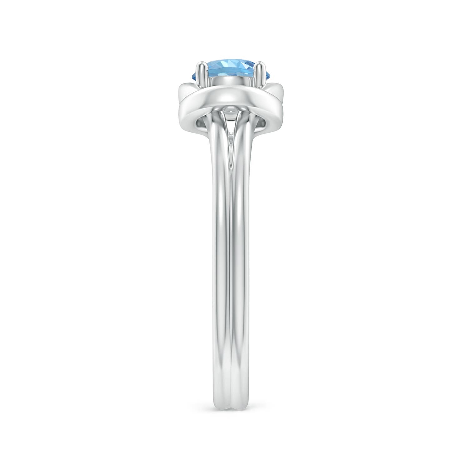 AAAA - Aquamarine / 0.4 CT / 14 KT White Gold