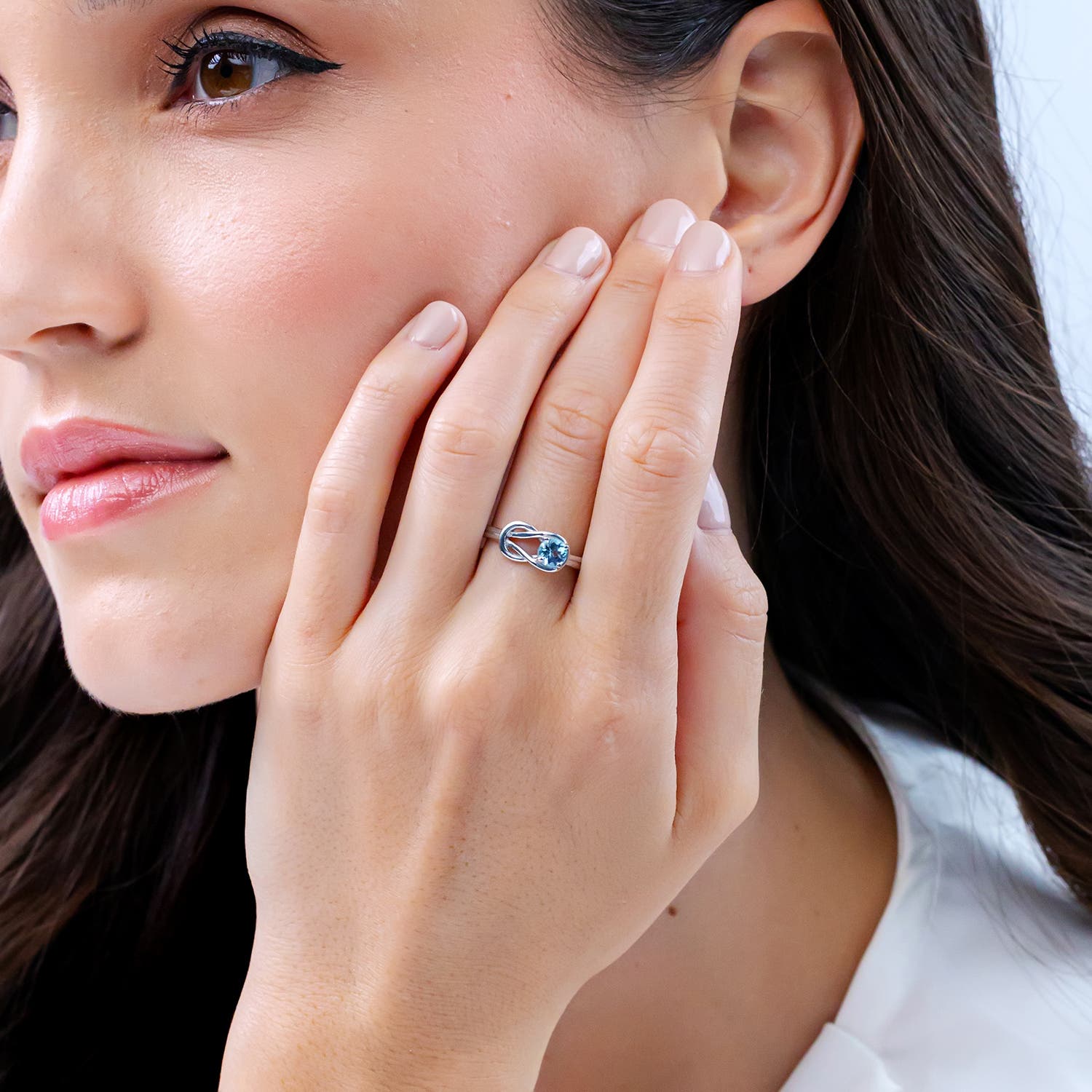 SR0415AQ lifestyle image - lifestyle 4