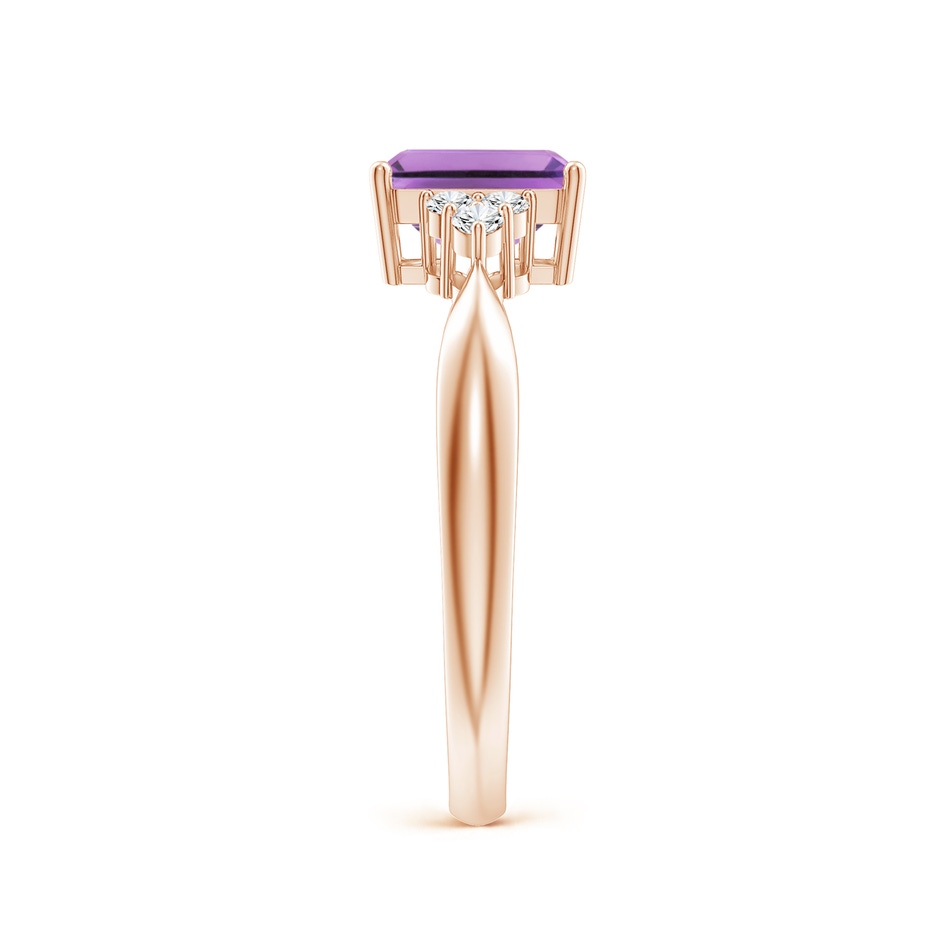 7x5mm A Emerald-Cut Amethyst Solitaire Ring with Trio Diamonds in Rose Gold body-hand