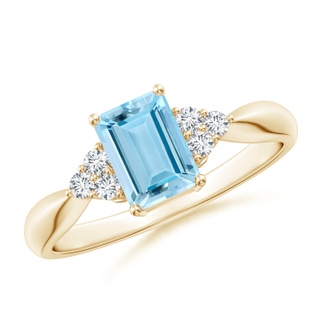 7x5mm AAAA Emerald-Cut Aquamarine Ring with Trio Diamonds in Yellow Gold